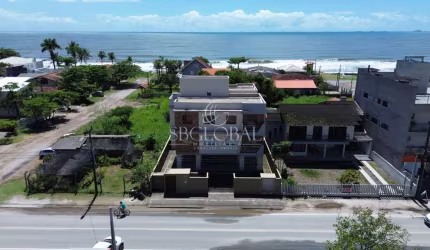 Excelente apartamento na quadra do mar com valor promocional em Itapoá SC