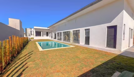 Casa com 4 dormitórios à venda, 260 m² por R$ 2.100.000,00 - Condominio Figueira Garden - Atibaia/SP
