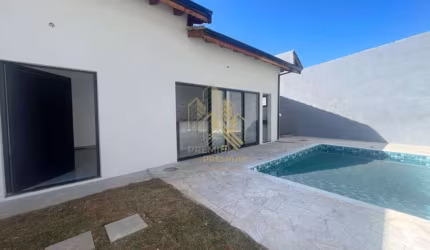 Casa com 3 dormitórios à venda, 129 m² por R$ 750.000,00 - Jardim Estância Brasil - Atibaia/SP