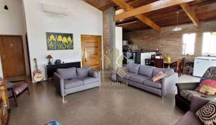 Casa com 3 dormitórios à venda, 178 m² por R$ 1.160.000,00 - Estância Santa Maria do Laranjal - Atibaia/SP