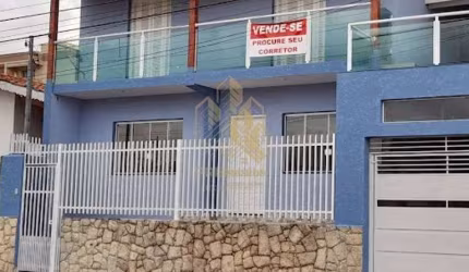 Casa com 3 dormitórios à venda, 230 m² por R$ 850.000,00 - Alvinópolis - Atibaia/SP