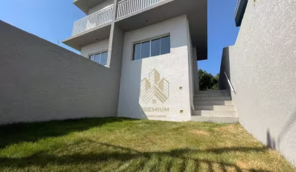 Casa com 2 suites dormitórios à venda, 70 m² por R$ 440.000 - Vila Santa Helena - Atibaia/SP