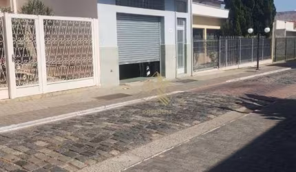 Casa com 2 dormitórios à venda, 140 m² por R$ 550.000,00 - Centro - Atibaia/SP