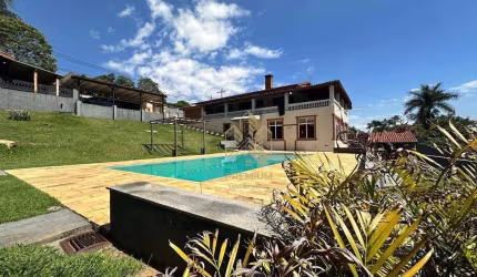 Casa com 3 dormitórios à venda, 389 m² por R$ 2.100.000,00 - Jardim Paulista - Atibaia/SP