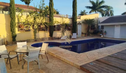Casa com 5 dormitórios à venda, 345 m² por R$ 1.550.000,00 - Vila Santista - Atibaia/SP