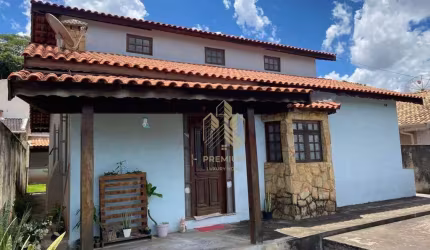 Casa com 3 dormitórios à venda, 159 m² por R$ 656.000,00 - Jardim Maristela - Atibaia/SP