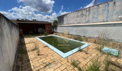 Casa com 3 dormitórios à venda, 126 m² por R$ 650.000 - Alvinópolis - Atibaia/SP