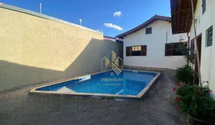 Casa com 3 dormitórios à venda, 161 m² por R$ 1.100.000 - Vila Helena - Atibaia/SP