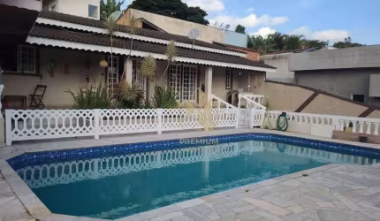 Casa com 4 dormitórios à venda, 278 m² por R$ 1.100.000,00 - Jardim Shangri-Lá - Atibaia/SP