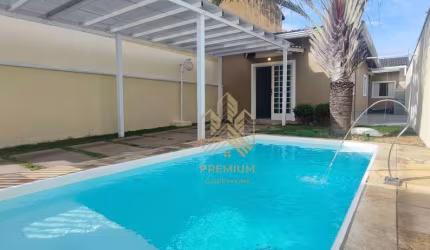 Casa com 2 dormitórios à venda, 105 m² por R$ 490.000 - Nova Cerejeira - Atibaia/SP