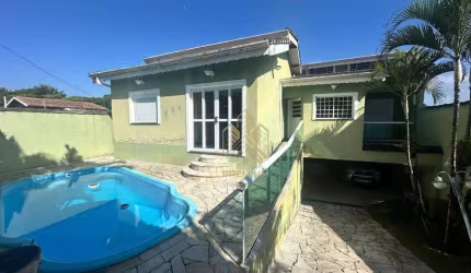 Casa com 3 dormitórios à venda, 230 m² por R$ 795.000 - Jardim das Cerejeiras - Atibaia/SP