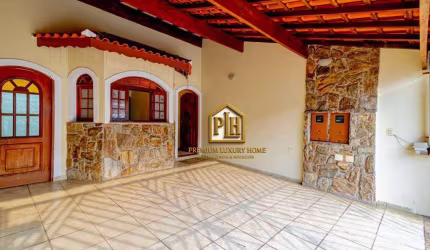 Casa com 4 dormitórios à venda, 214 m² por R$ 798.000,00 - Atibaia Jardim - Atibaia/SP