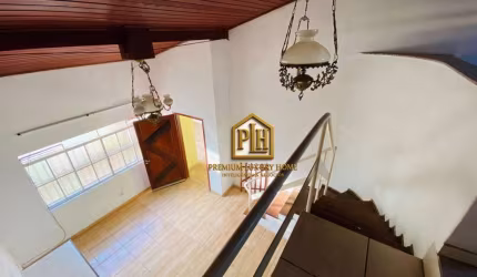 Casa com 2 dormitórios no centro de Atibaia