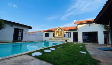 Casa com 4 dormitórios para alugar, 311 m² por R$ 7.600/mês - Jardim Jaraguá - Atibaia/SP