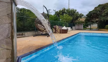 Casa com 4 dormitórios à venda, 500 m² por R$ 1.900.000,00 - Condomínio Serra da Estrela - Atibaia/SP