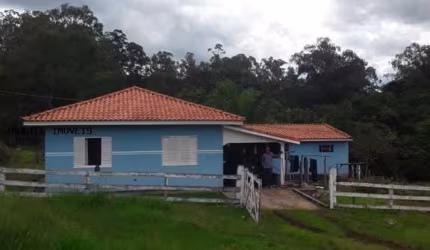Chácara para Venda em Siqueira Campos, Centro, 3 dormitórios