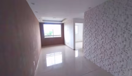 Aconchegante Apartamento de Dois Quartos – Condomínio com Porteiro 24h – Condomínio residencial rio da prata.