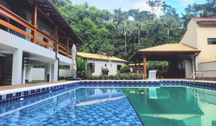 Casa em Condomínio Mobiliada para Venda em Caraguatatuba, Park Imperial, 5 dormitórios, 5 suítes, 7 banheiros, 10 vagas