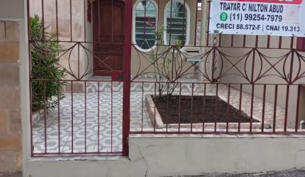 CASA TÉRREA BAIRRO JABOTICABEIRAS/INDEPENDÊNCIA