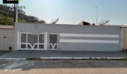 CASA DE 333 M² DE TERRENO COM 3 DORMITÓRIOS SENDO 1 SUÍTE NA PONTE SÃO JOÃO EM JUNDIAÍ - SP *ACEITA PERMUTA POR APARTAMENTO DE MENOR VALOR*