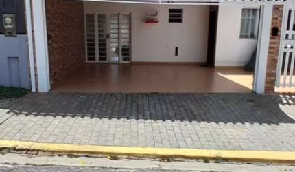 CASA DE 250M² COM 3 SUÍTES NO PARQUE DA REPRESA EM JUNDIAÍ-SP