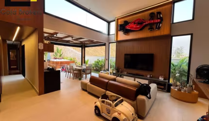 Casa em Condomínio à Venda em Itatiba-SP, Bairro Itapema: 3 Quartos, 1 Suíte, 1 Sala, 3 Banheiros, 2 Vagas, 175m².ACEITA PERMUTA!!!