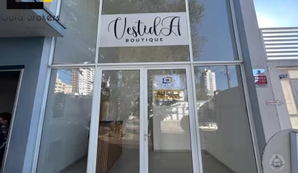 Ponto Comercial para Locação em Jundiaí-SP, no Anhangabaú: 2 Salas, 2 Banheiros, 1 Vaga de Garagem, 58m² de Área.