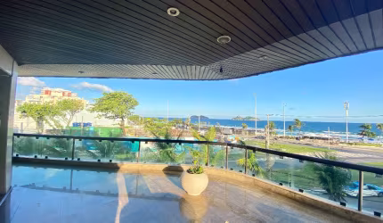 Luxo Frente mar!