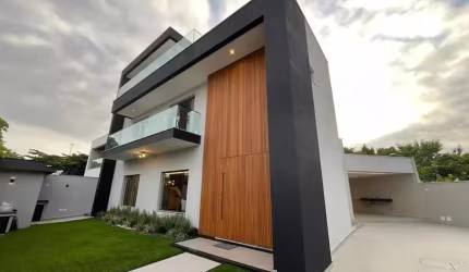 Casa 4  quartos no Recreio dos Bandeirantes-RJ