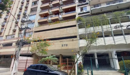 Apartamento com 3 Quartos e 2 banheiros à Venda, 155 m² por R$ 1.400.000