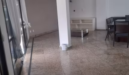 Belíssima Cobertura Linear 308m2 preço abaixo do mercado.