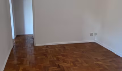 Apartamento Sala e quarto na Tijuca,metrô Saens Pena