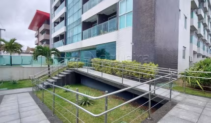 Apartamento tipo flat totalmente mobiliado com excelente localização na Beira Mar de Boa Viagem.