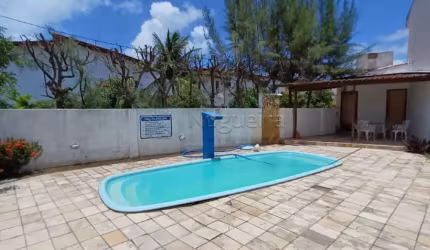 Excelente Casa Duplex com varanda localizado em Tamandaré. Não Perca!