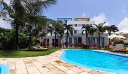 Flat com varanda e vaga na garagem com Excelente localização na Beira Mar de Tamandaré
