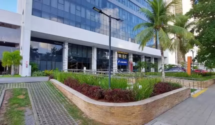 Flat no Pool Hoteleiro excelente para investimento em Boa Viagem.