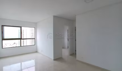 Apartamento com excelente localização no Pina