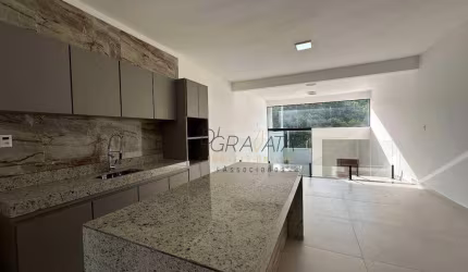 Casa com 3 dormitórios à venda, 190 m² por R$ 850.000,00 - Porto Real Varginha - Varginha/MG