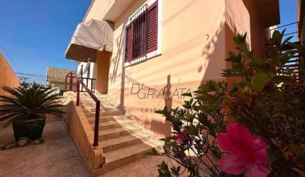 Casa com 4 dormitórios à venda, 342 m² por R$ 1.130.000,00 - Rezende - Varginha/MG