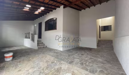 Casa com 3 dormitórios à venda, 299 m² por R$ 550.000,00 - Parque Boa Vista - Varginha/MG