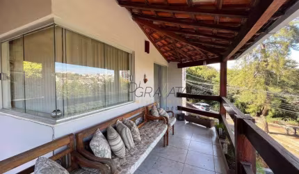 Casa com 3 dormitórios à venda, 165 m² por R$ 780.000,00 - Jardim Petrópolis - Varginha/MG