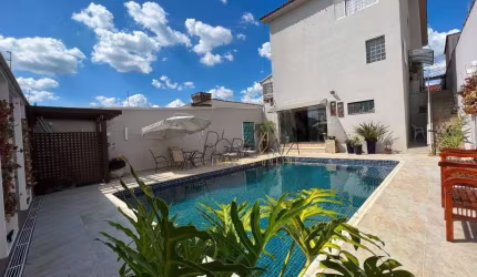 Casa com 4 dormitórios à venda, 330 m² por R$ 1.500.000,00 - Parque Boa Vista - Varginha/MG