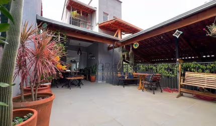 Casa com 5 dormitórios à venda, 167 m² por R$ 730.000 - Parque Urupês - Varginha/MG