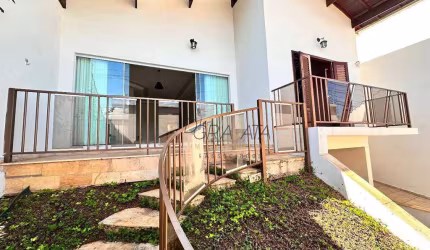 Casa com 3 dormitórios à venda, 142 m² por R$ 730.000,00 - Campos Elíseos - Varginha/MG