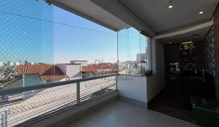 Apartamento com 3 dormitórios à venda, 184 m² por R$ 850.000,00 - Campos Elíseos - Varginha/MG