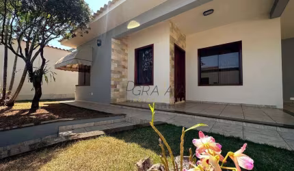 Casa com 5 dormitórios à venda, 488 m² por R$ 1.800.000,00 - Parque Mariela - Varginha/MG
