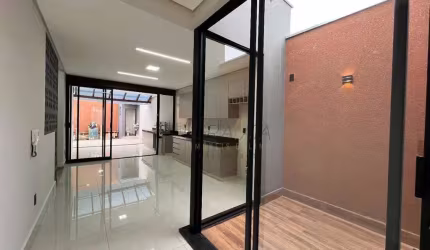 Casa com 3 dormitórios à venda, 185 m² por R$ 750.000,00 - Belo Horizonte III - Varginha/MG
