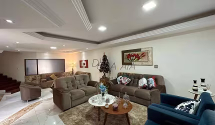 Casa com 4 dormitórios à venda, 464 m² por R$ 1.250.000,00 - Campos Elíseos - Varginha/MG