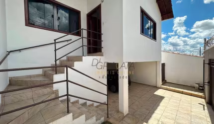 Casa com 3 dormitórios à venda, 158 m² por R$ 900.000,00 - Parque Boa Vista - Varginha/MG