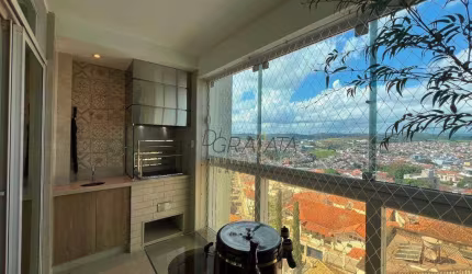 Apartamento com 3 dormitórios à venda, 148 m² por R$ 1.650.000 - Centro - Varginha/MG